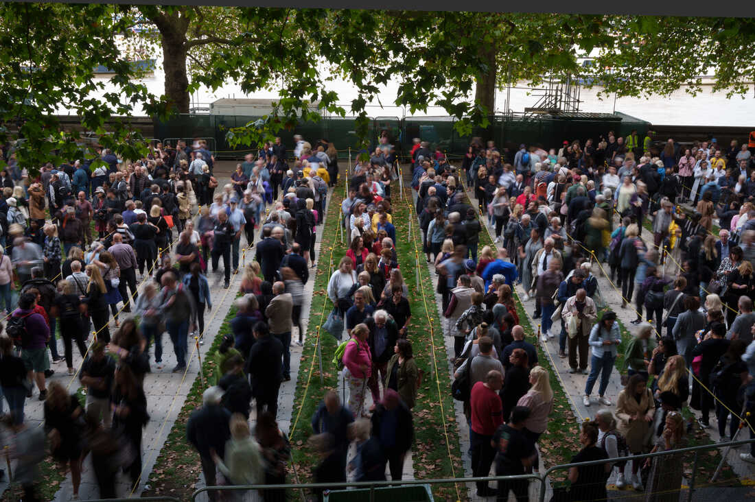 La ‘Queue’: cuando hacer cola es un evento dentro del evento